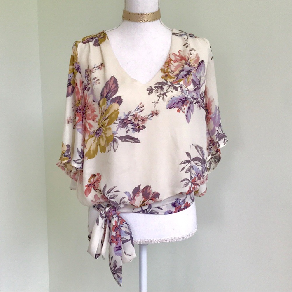 4/$25 - Pretty Floral Tie Waist Blouse
